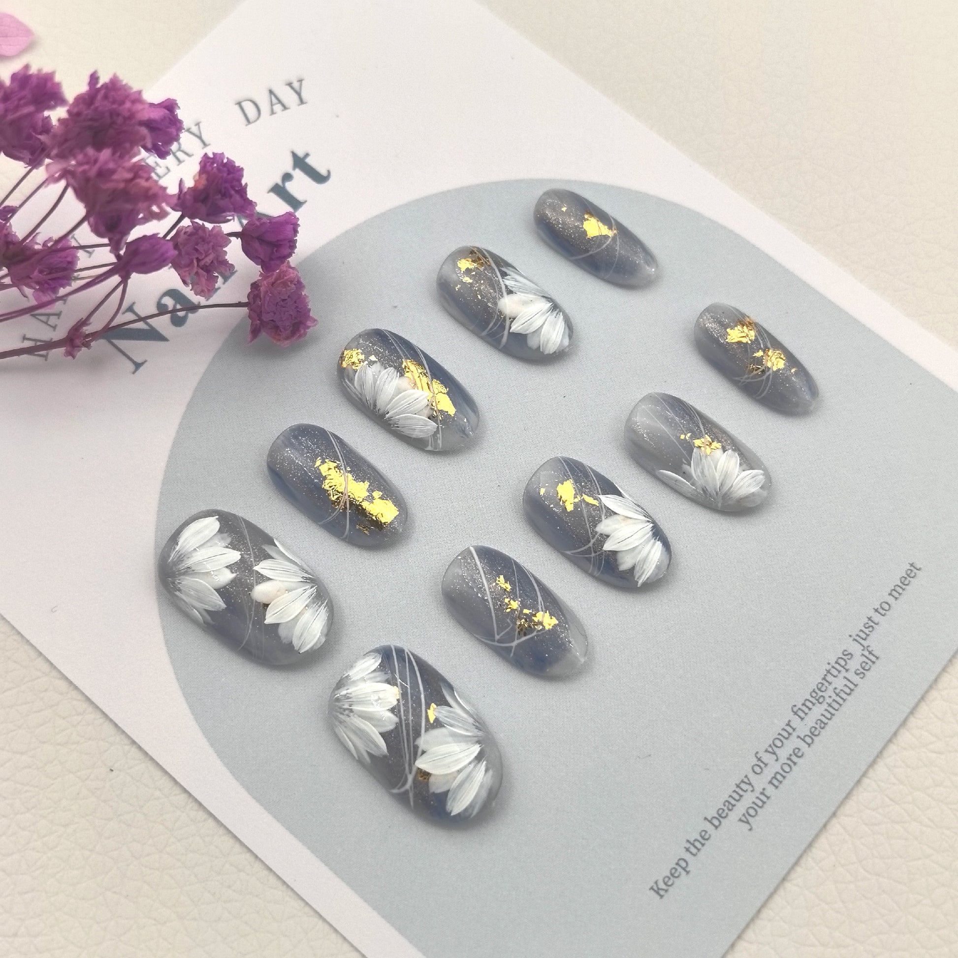 [Pure White Mysterious Blue] Handmade Premium Press-on Nails