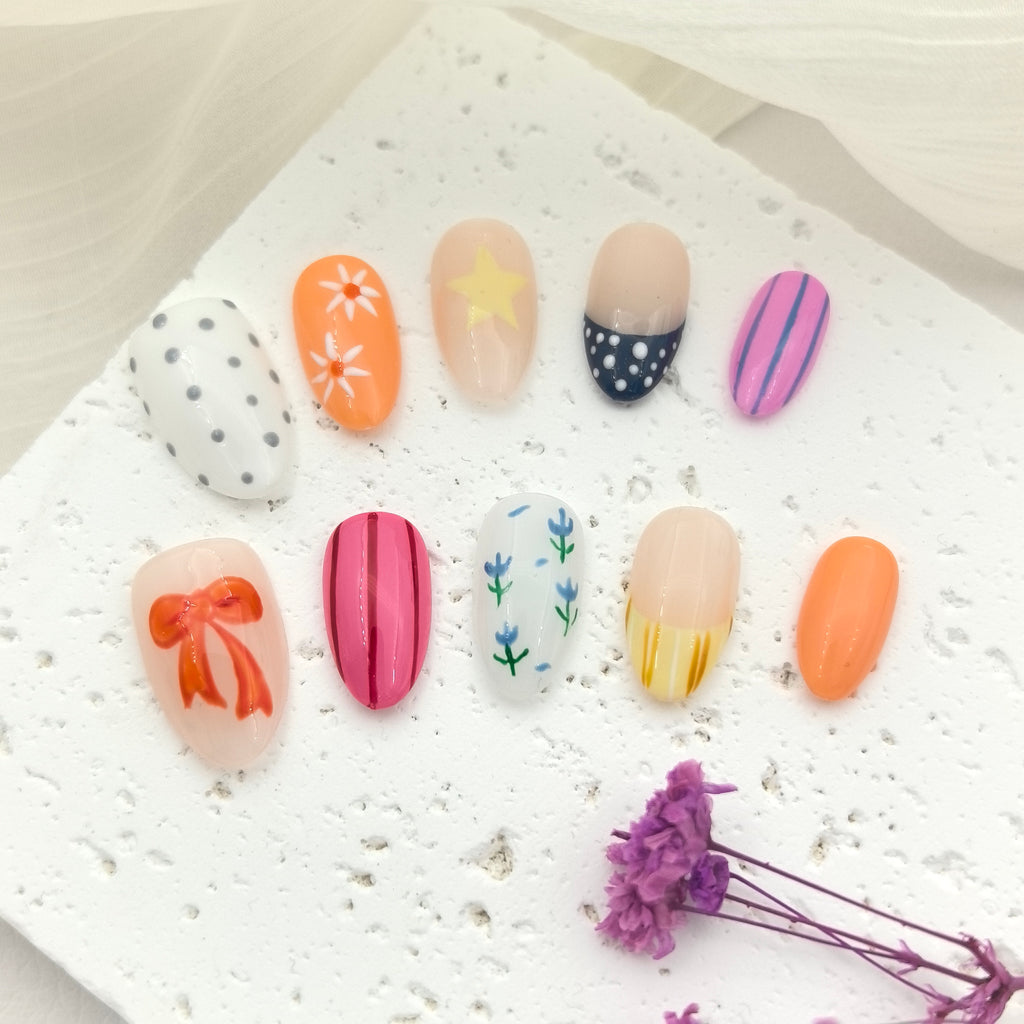 Fresh & Delicate Hand-Painted Premium Press-on Nails
