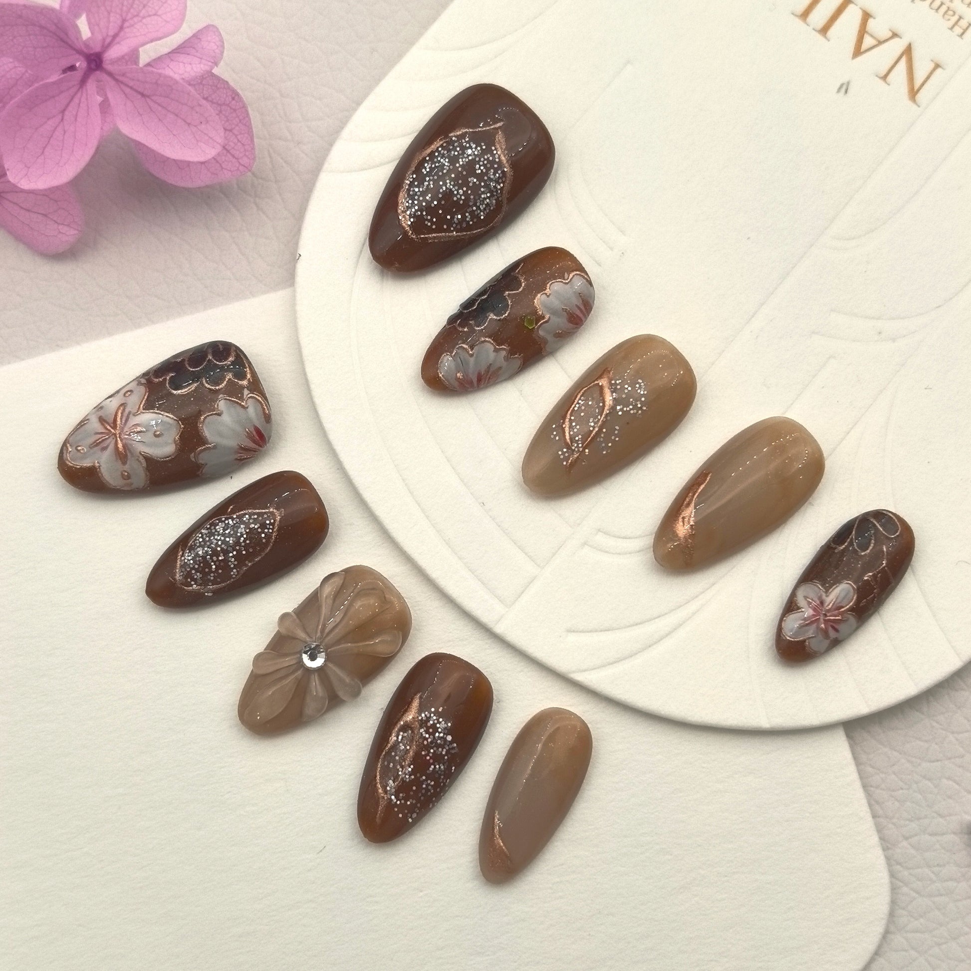 [Dark Gold Tear Floral] Handmade Premium Press-on Nails