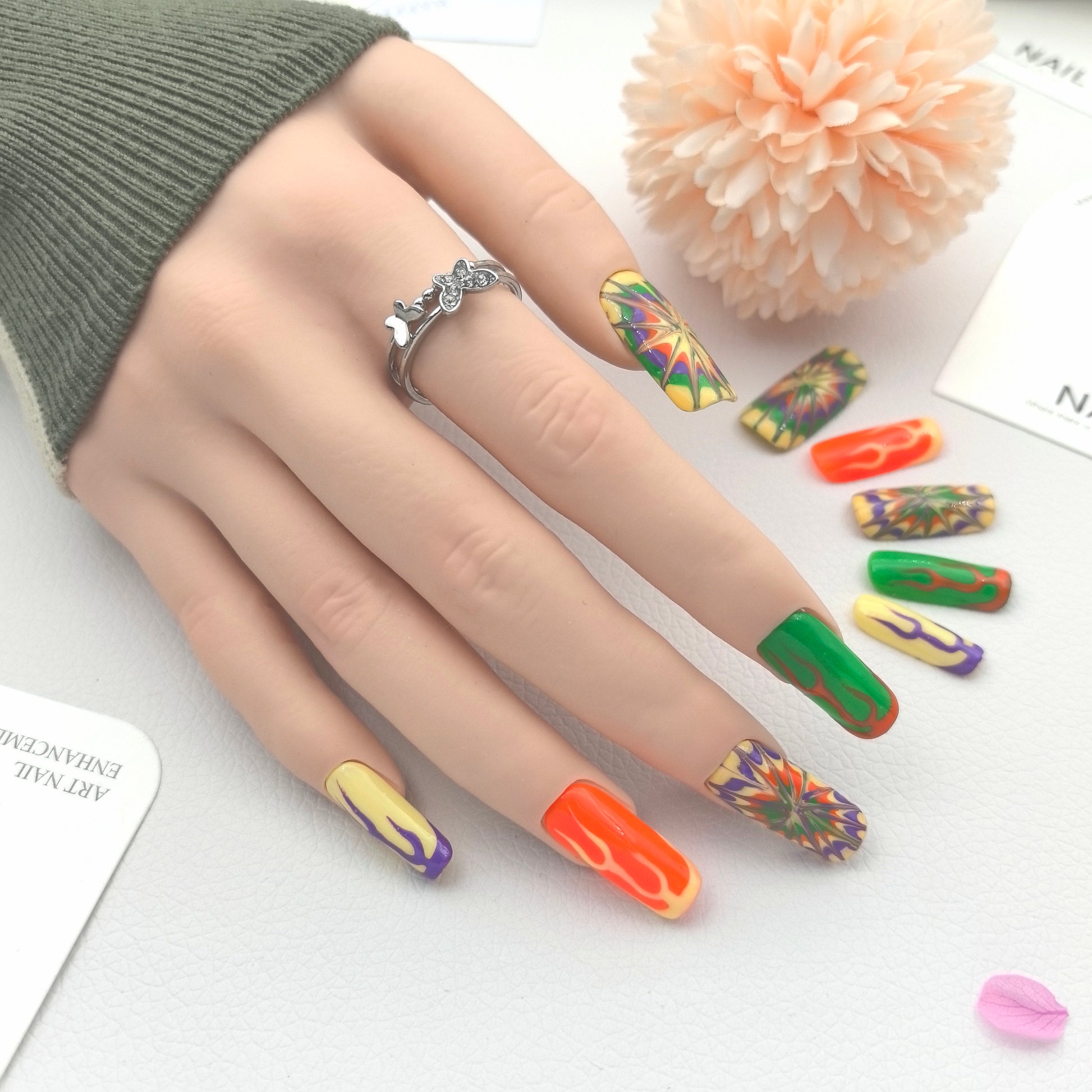 [Fiery Flame] Handmade Premium Press-on Nails