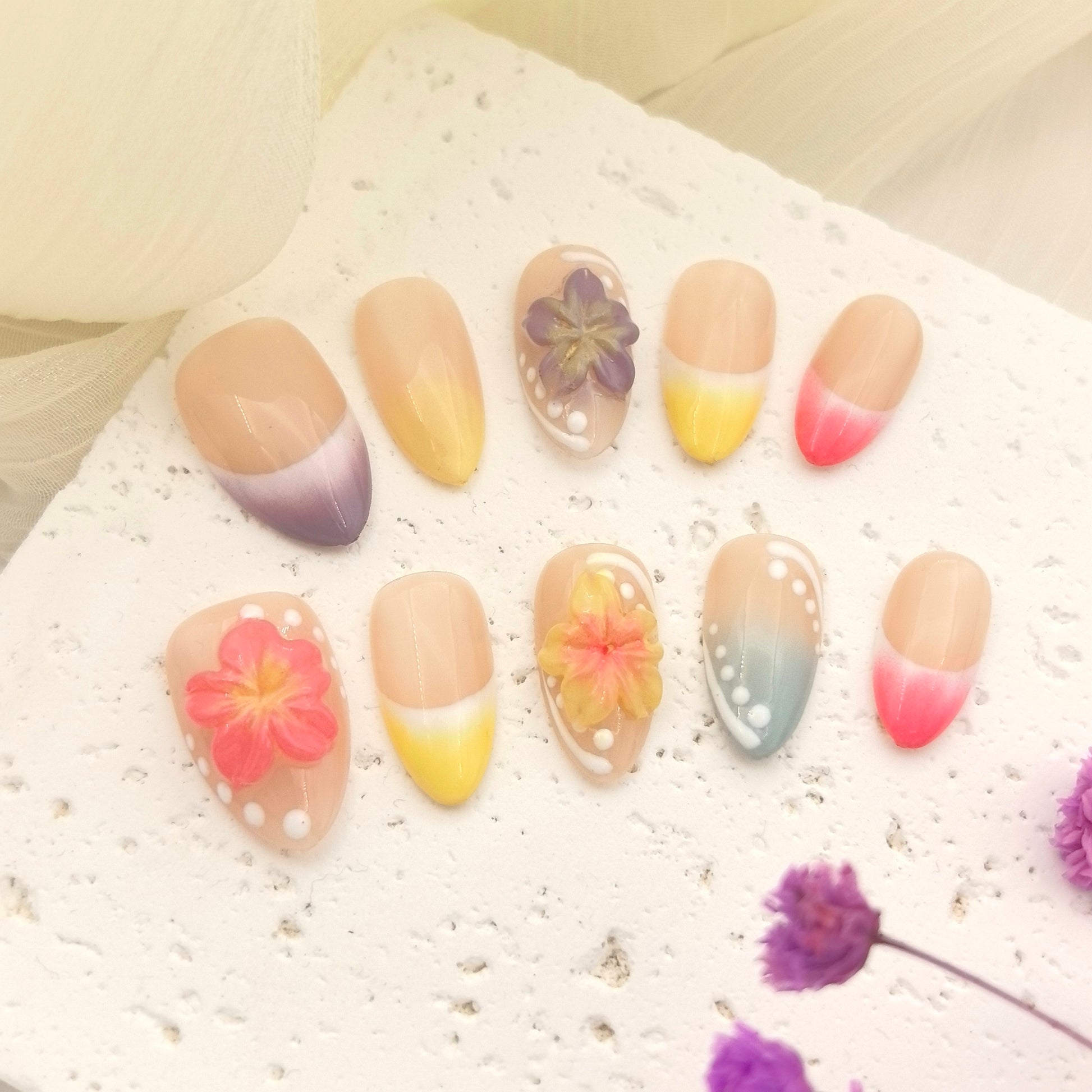 Vibrant Delicate 3D Hand-Sculpted Floral